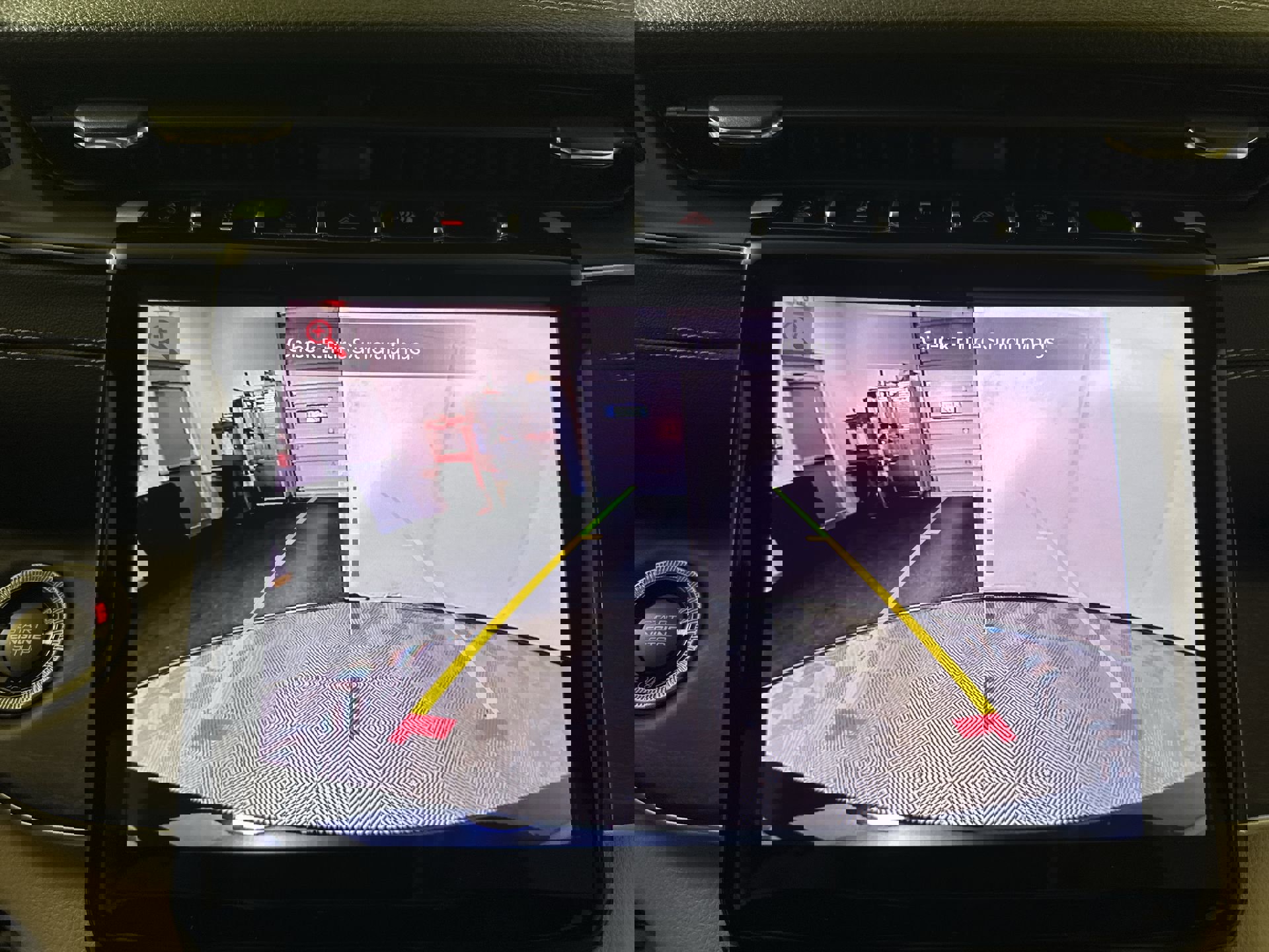 New 2025 Jeep Grand Cherokee Limited w/ Black Appearance Package image 17