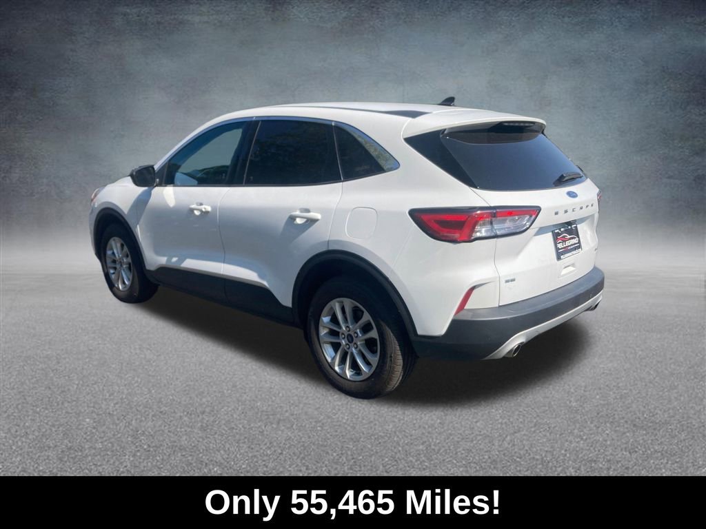 Used 2022 Ford Escape SE w/ Cold Weather Package image 3