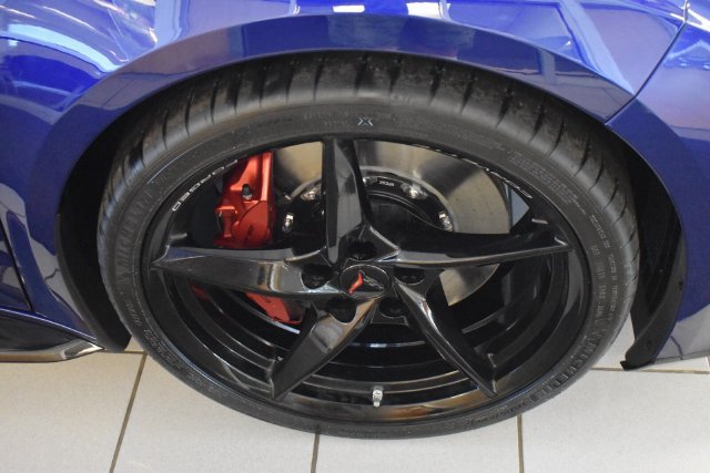 New 2027 Chevrolet Corvette Grand Sport w/ Z52 Sport Performance Package RWD image 12