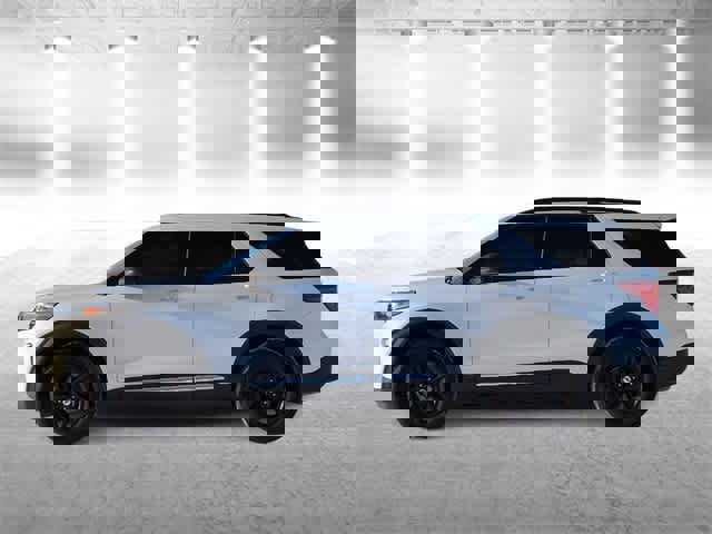 Used 2022 Ford Explorer XLT w/ Equipment Group 202A image 5