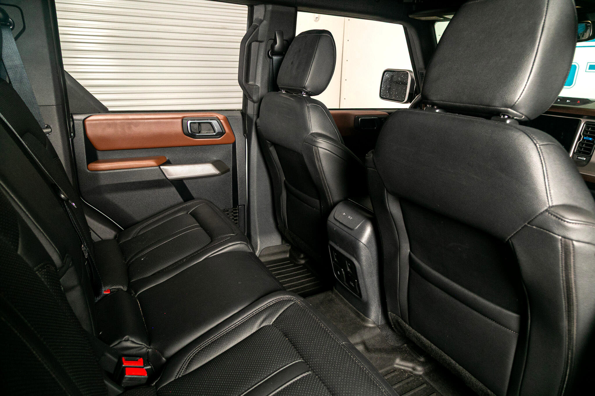 Used 2022 Ford Bronco Outer Banks w/ Sasquatch Package image 32