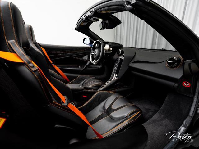 Used 2024 McLaren 750S Spider RWD image 47