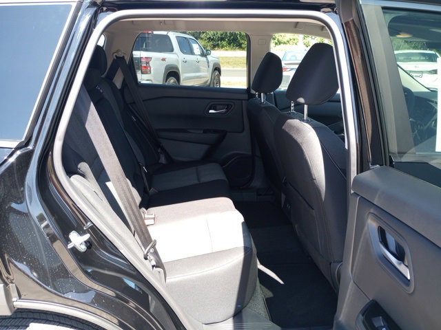 New 2026 Nissan Rogue SV image 14