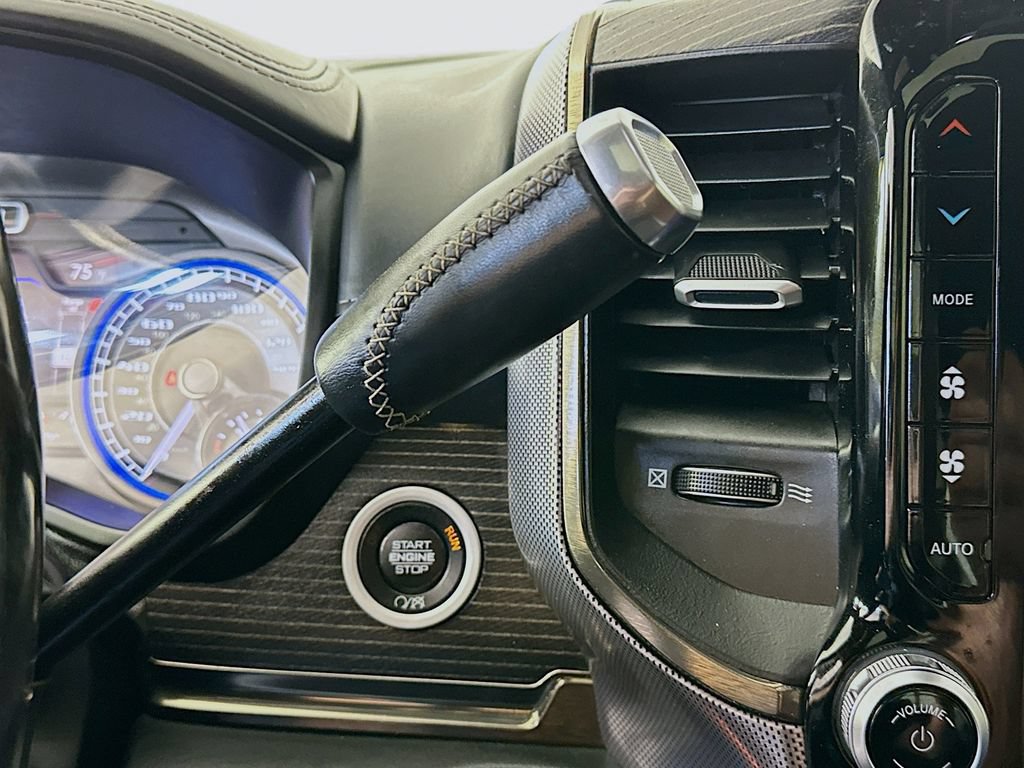 Used 2019 RAM 3500 Limited AWD/4WD image 16