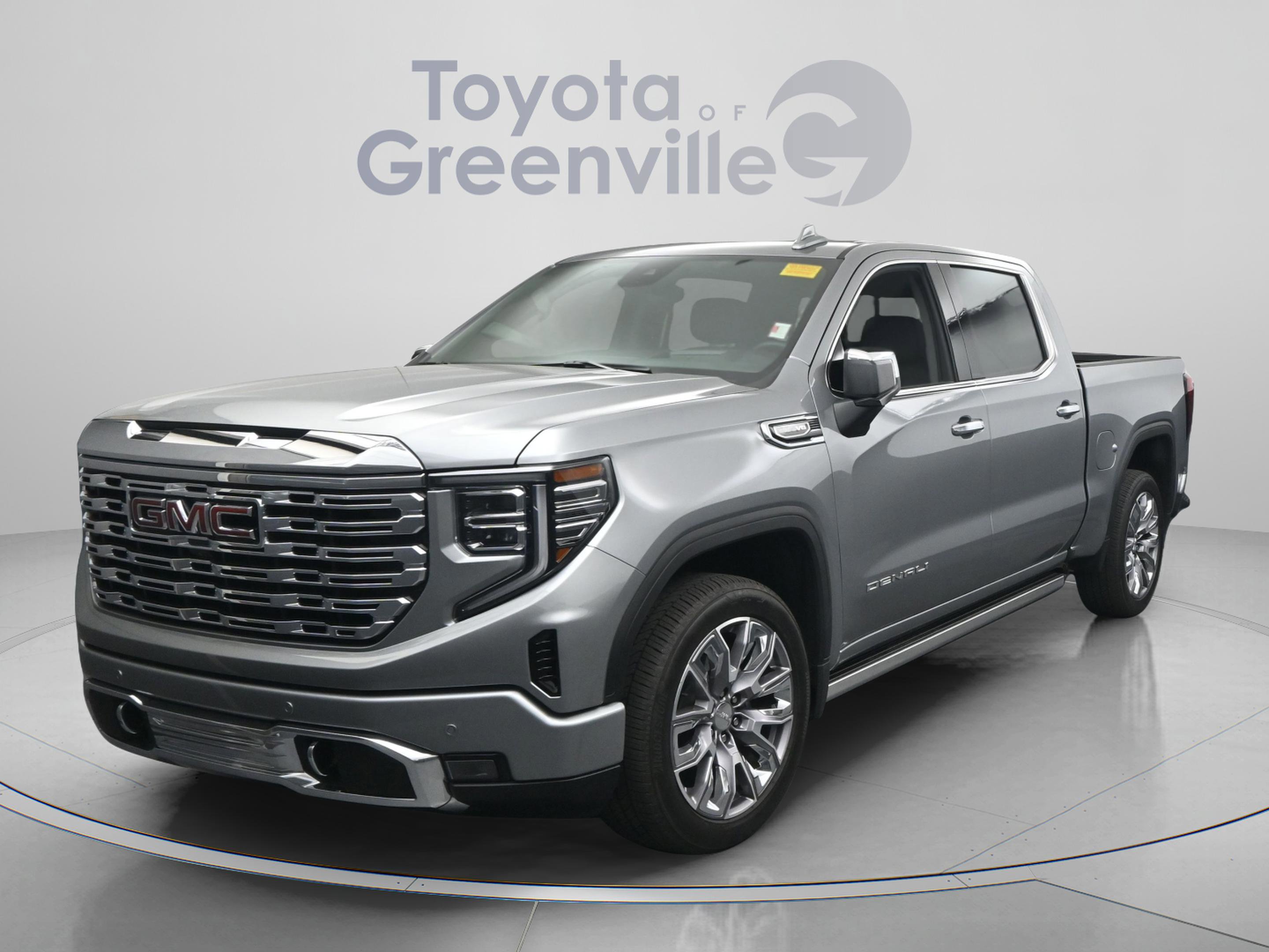 Used 2023 GMC Sierra 1500 Denali w/ Denali Reserve Package AWD/4WD image 24