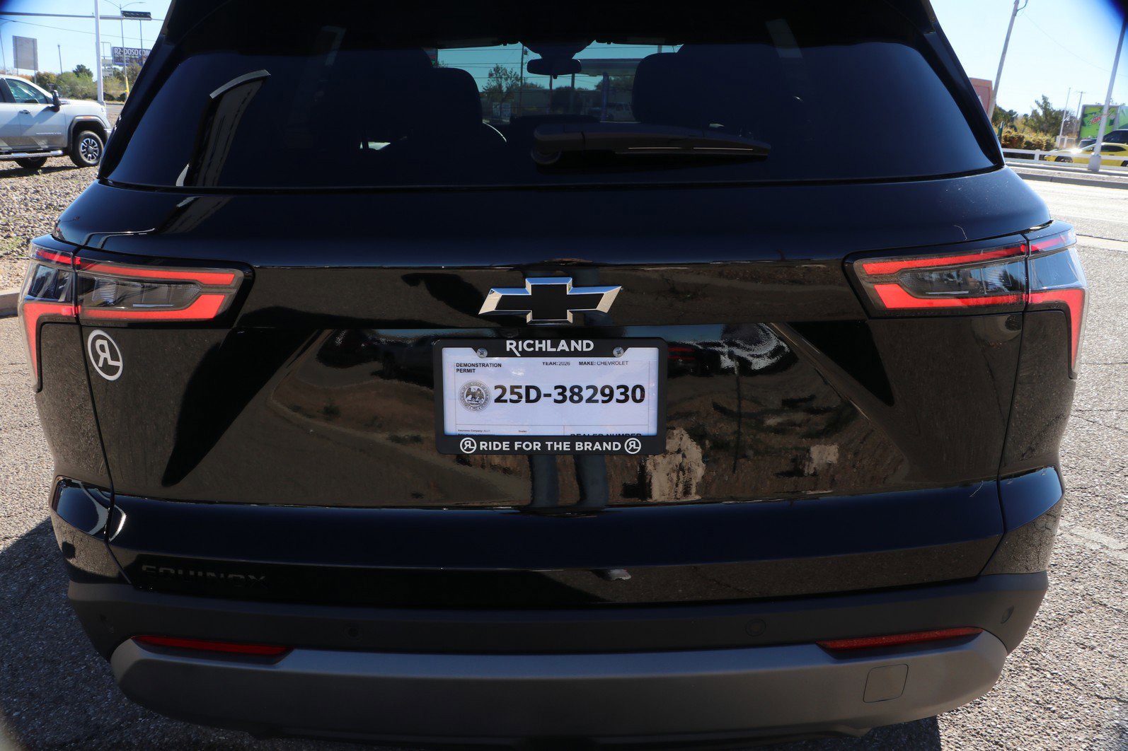 New 2026 Chevrolet Equinox LT w/ Midnight Edition image 6