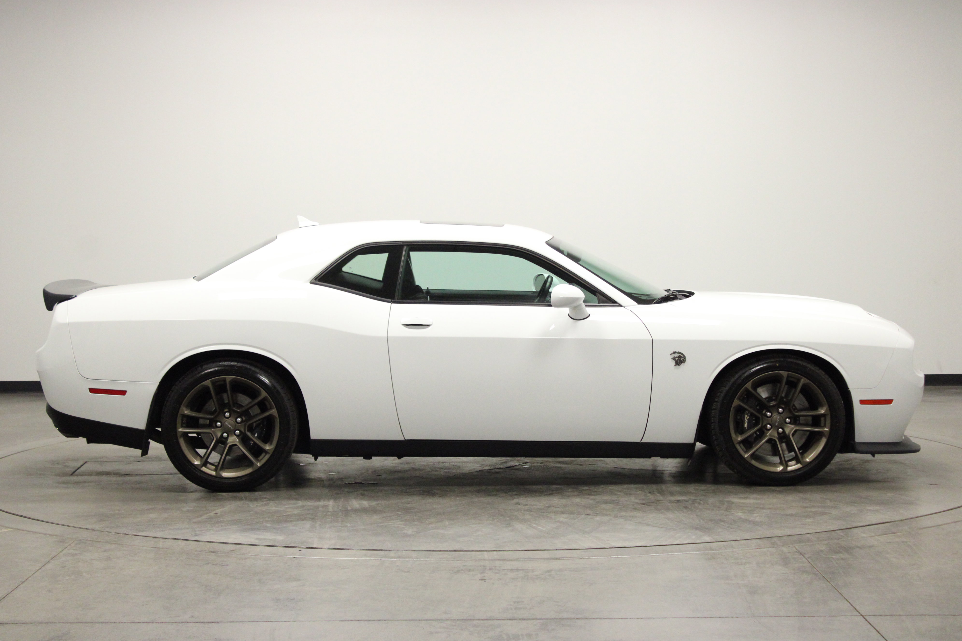Used 2022 Dodge Challenger SRT Hellcat Redeye image 9