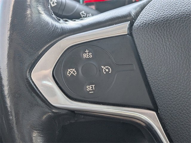 Used 2021 Chevrolet Traverse LT image 27