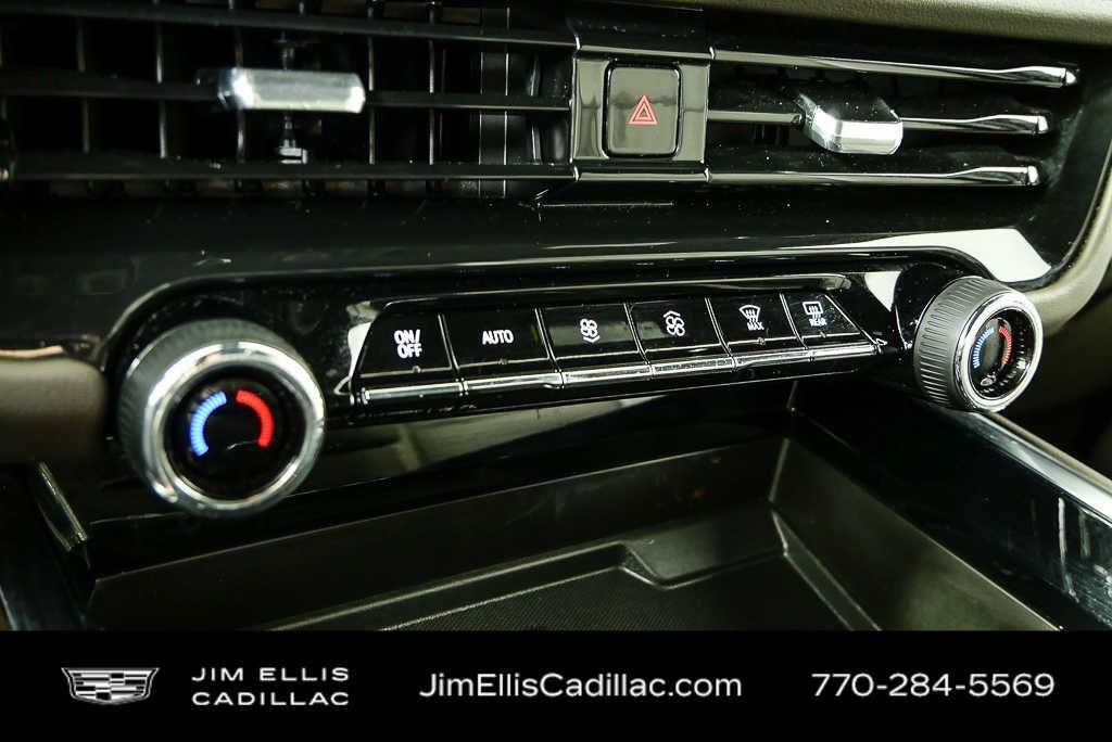 Used 2025 Chevrolet Tahoe LT AWD/4WD image 16