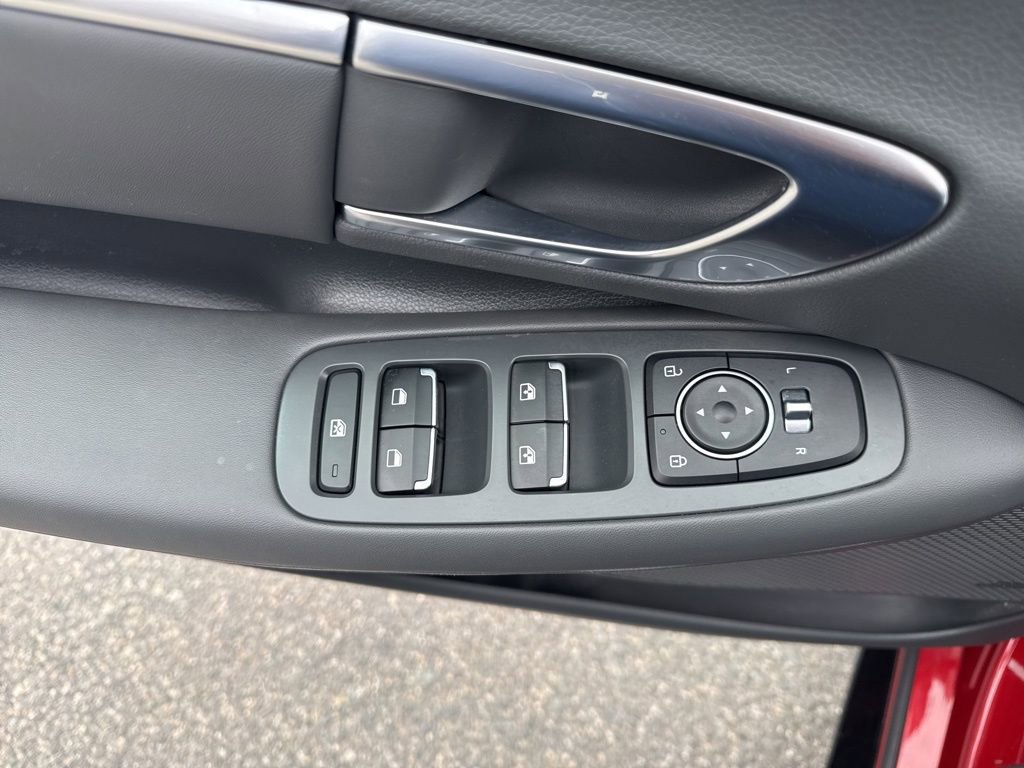 Used 2023 Hyundai Sonata SEL Plus w/ Preferred Accessory Package image 17