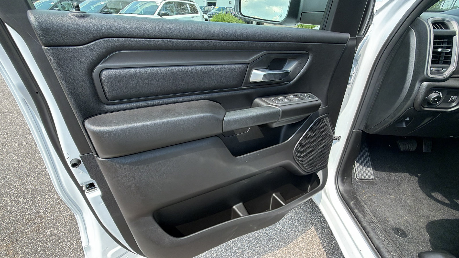 New 2027 RAM 1500 Tradesman AWD/4WD image 14