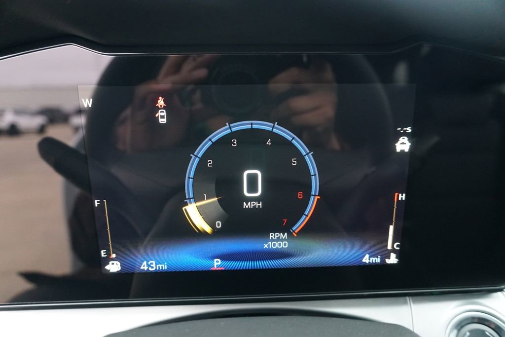 New 2026 Chevrolet Trax LT w/ Sunroof Package image 26