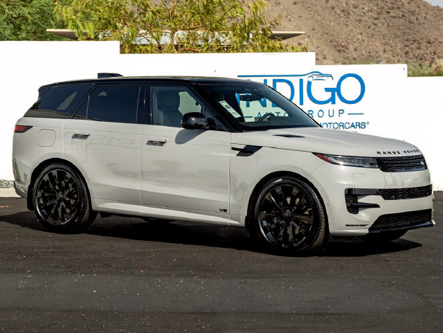 New 2026 Land Rover Range Rover Sport Dynamic SE AWD/4WD image 4