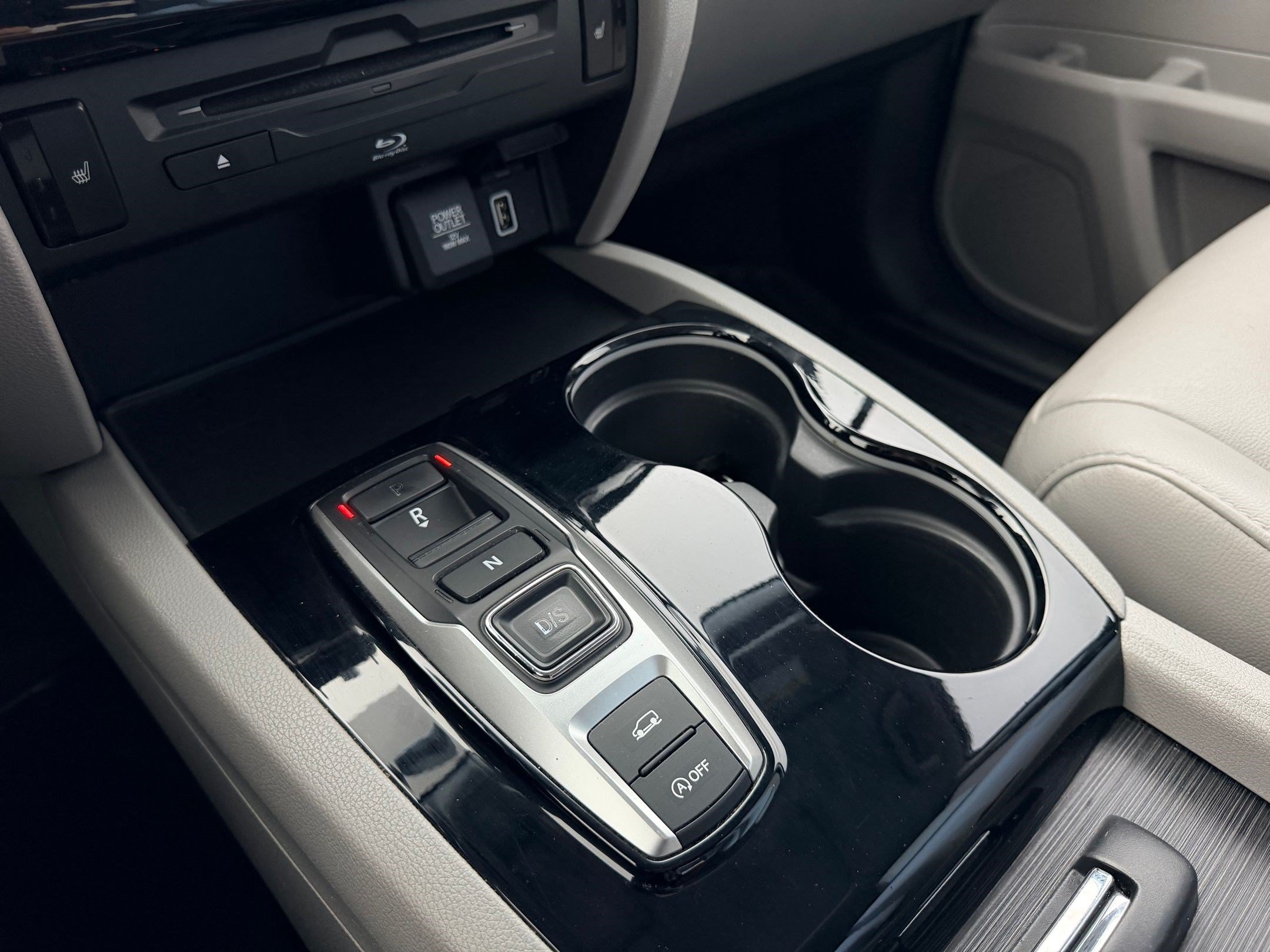 Used 2019 Honda Pilot Touring image 27