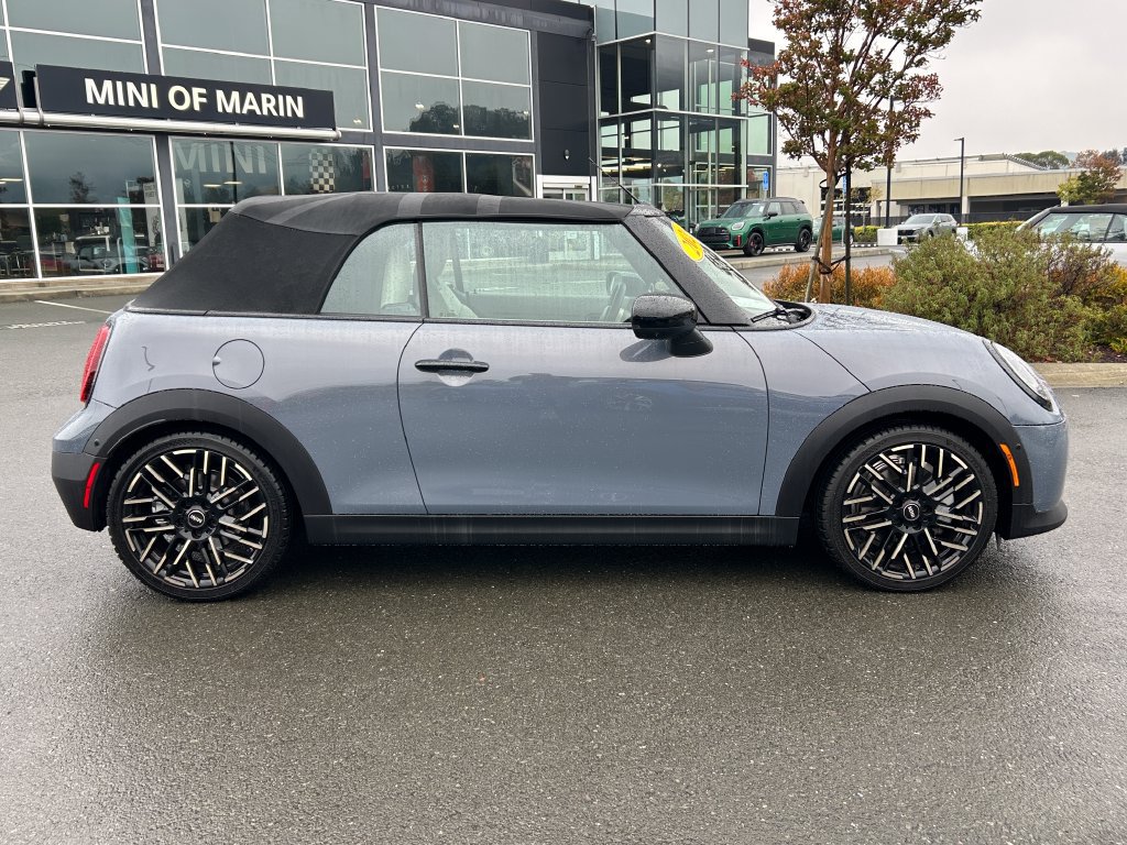 Used 2025 MINI Cooper S FWD image 6