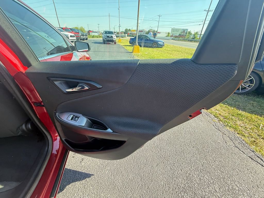 Used 2019 Chevrolet Malibu RS FWD image 20