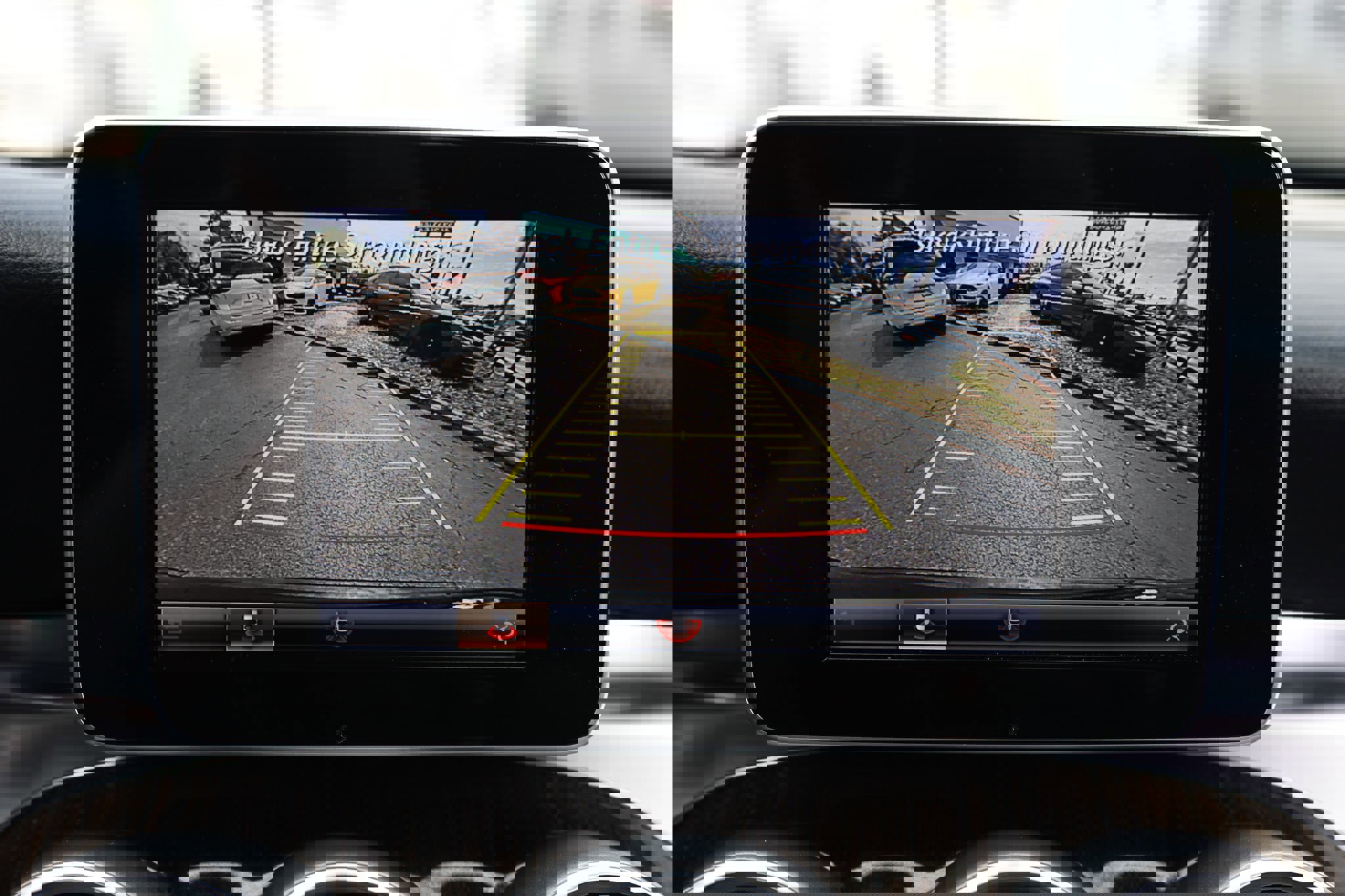 Used 2019 Mercedes-Benz GLC 300 w/ Premium Package image 38