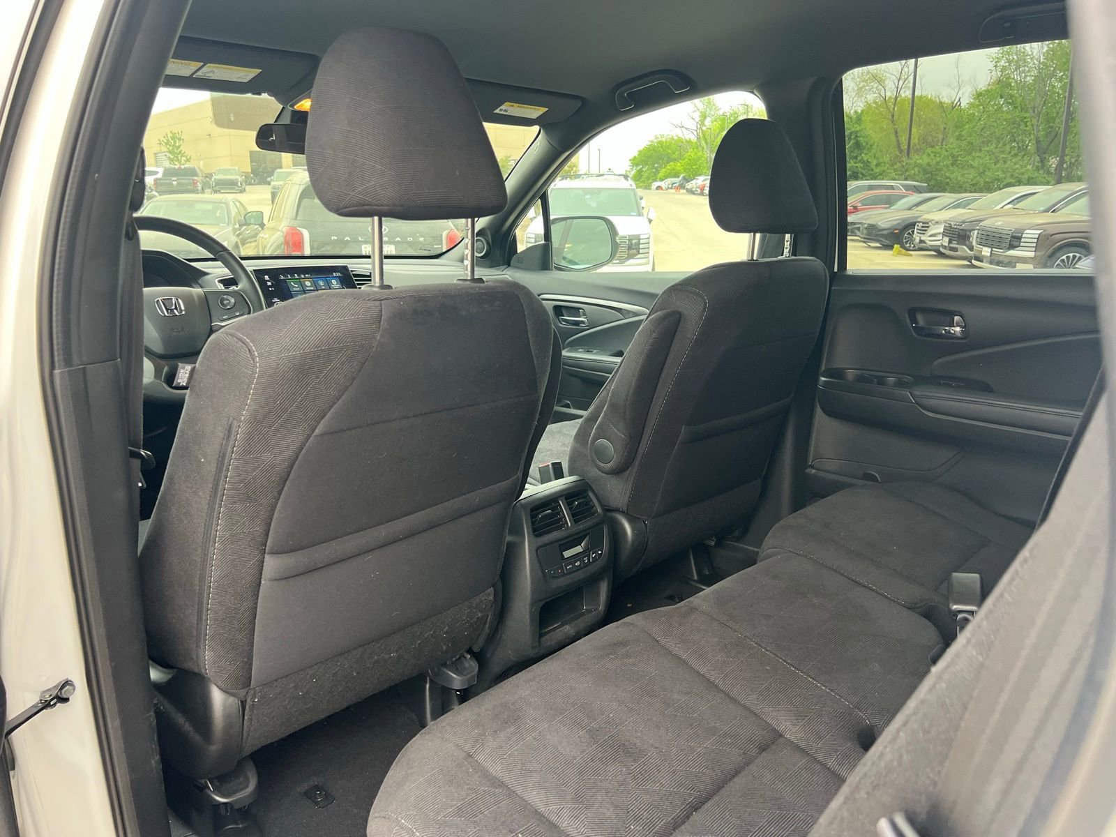 Used 2022 Honda Pilot Sport image 17