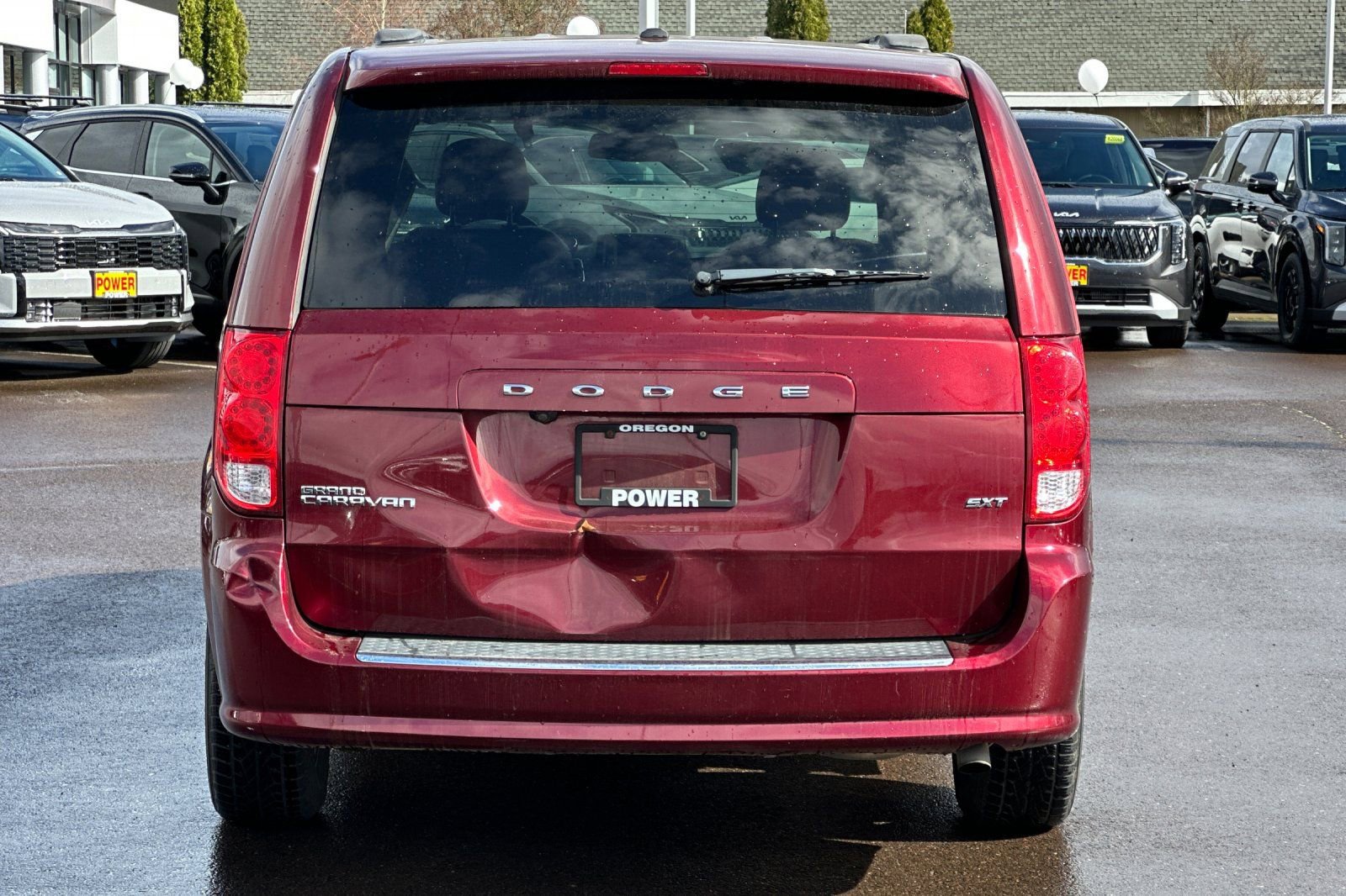 Used 2020 Dodge Grand Caravan SXT image 5