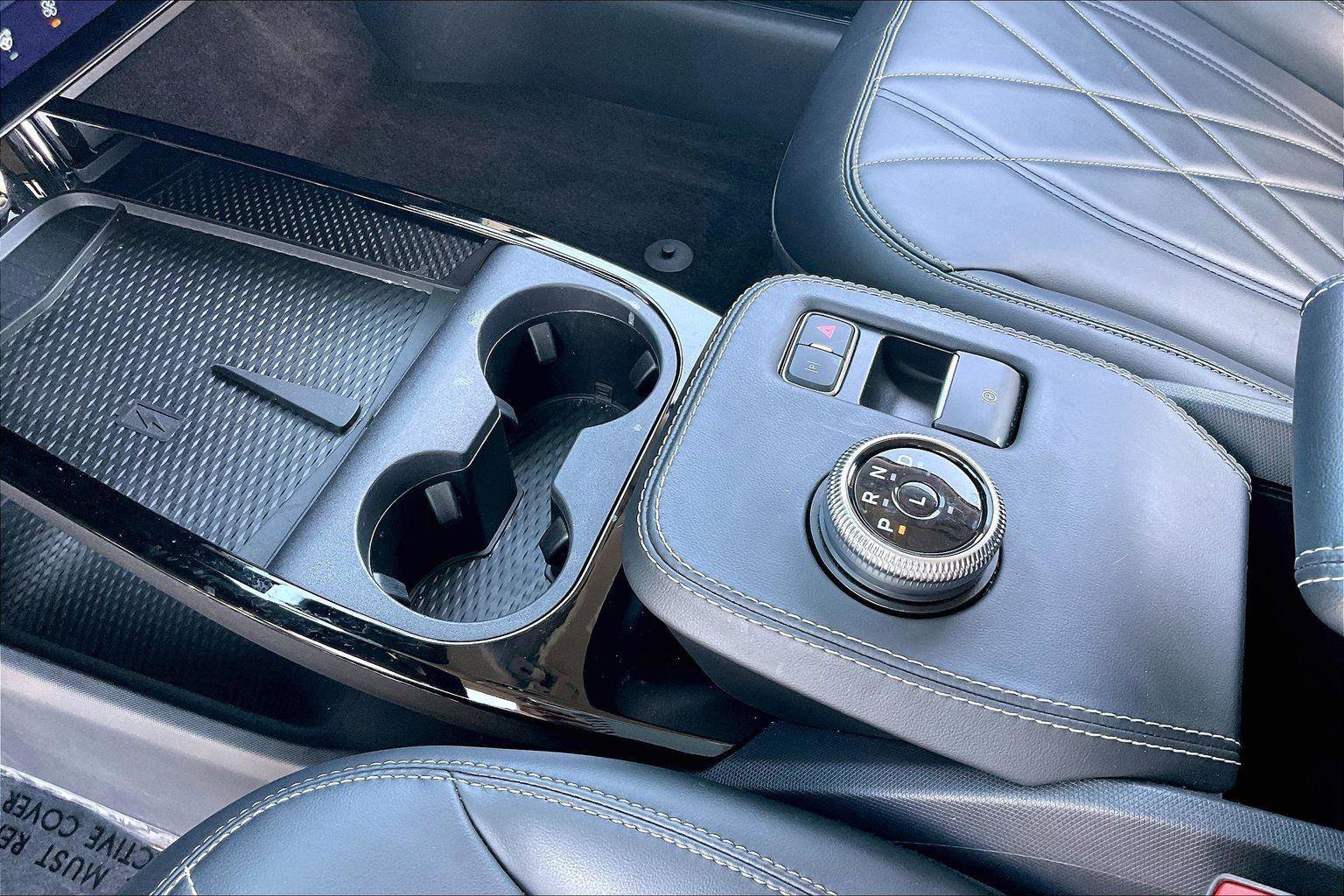 Used 2022 Ford Mustang Mach-E Select w/ Comfort/Technology Package RWD image 16