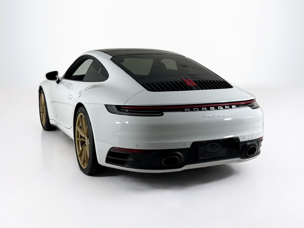 Used 2020 Porsche 911 Carrera image 3