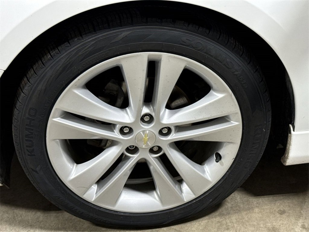 Used 2015 Chevrolet Cruze LTZ w/ Sun, Sound and Sport Package image 26