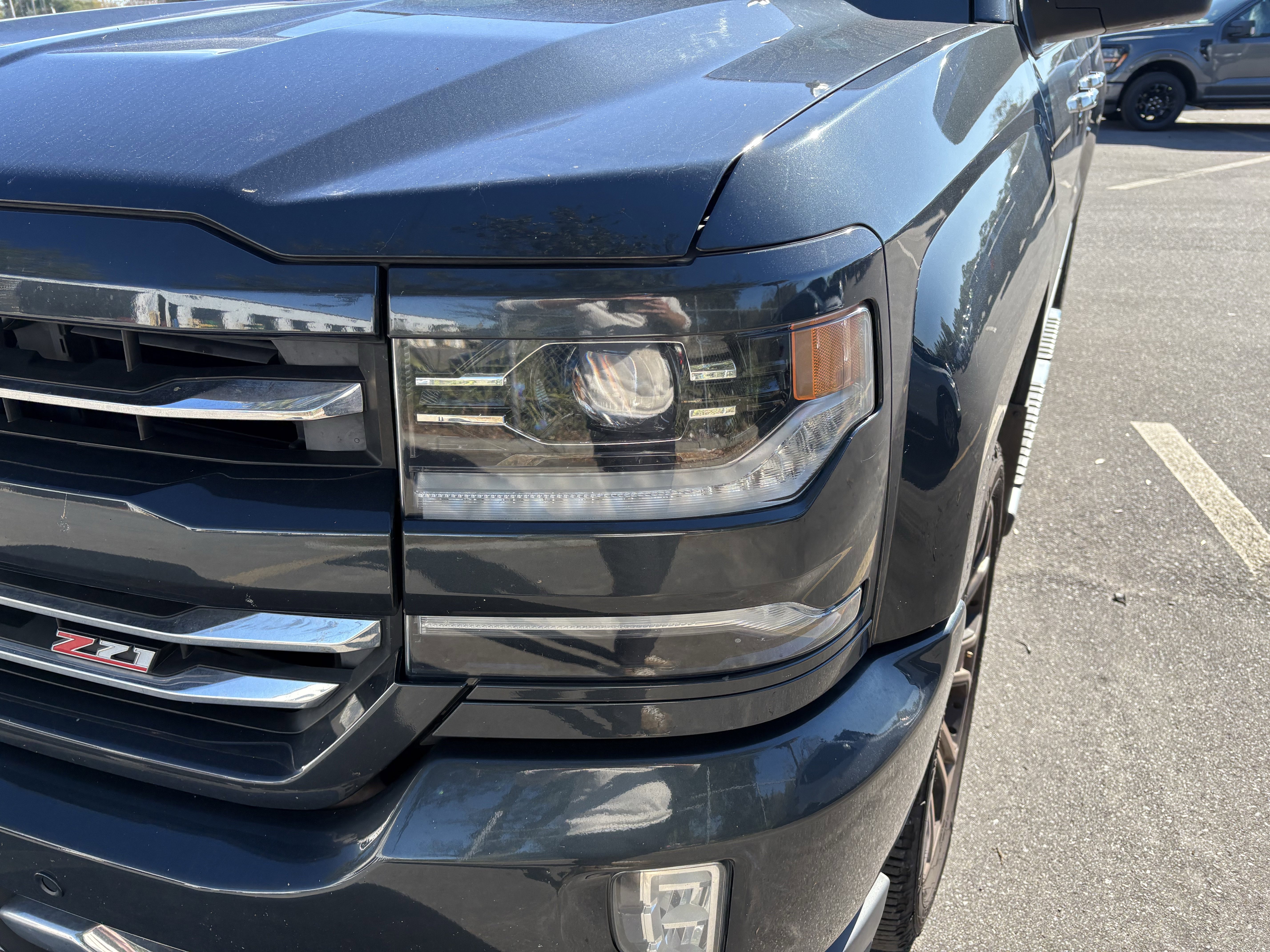 Used 2018 Chevrolet Silverado 1500 LTZ Z71 w/ LTZ Plus Package image 10