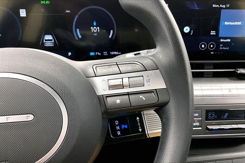 Used 2024 Hyundai Kona SE FWD image 25