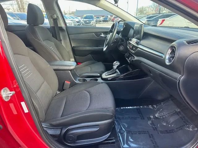Used 2019 Kia Forte S image 15