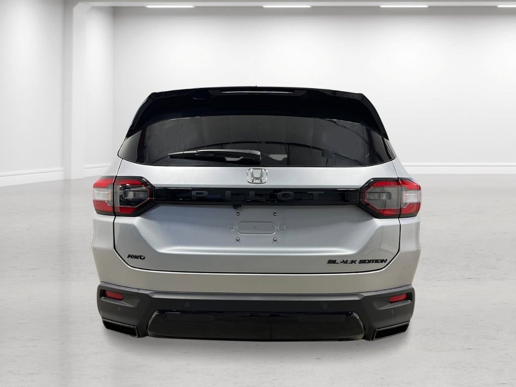 New 2026 Honda Pilot Black Edition image 4