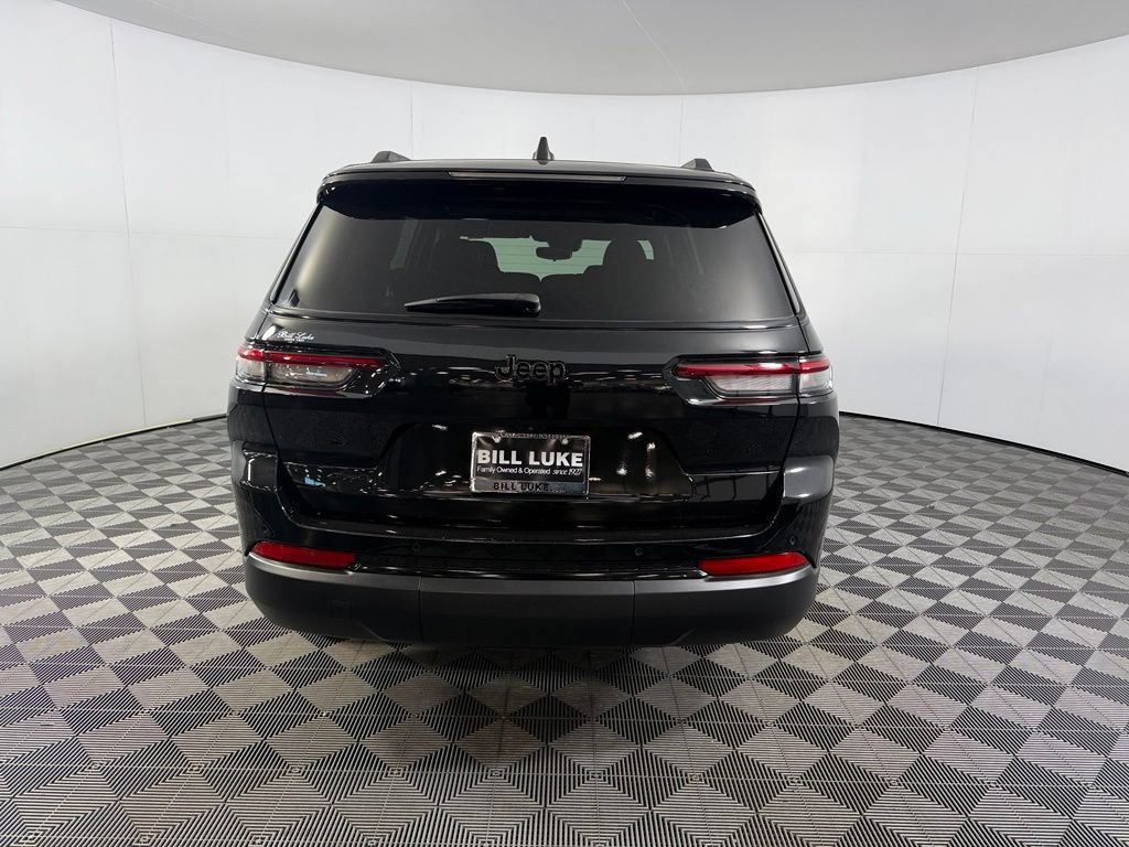 Certified 2023 Jeep Grand Cherokee L Laredo AWD/4WD image 7