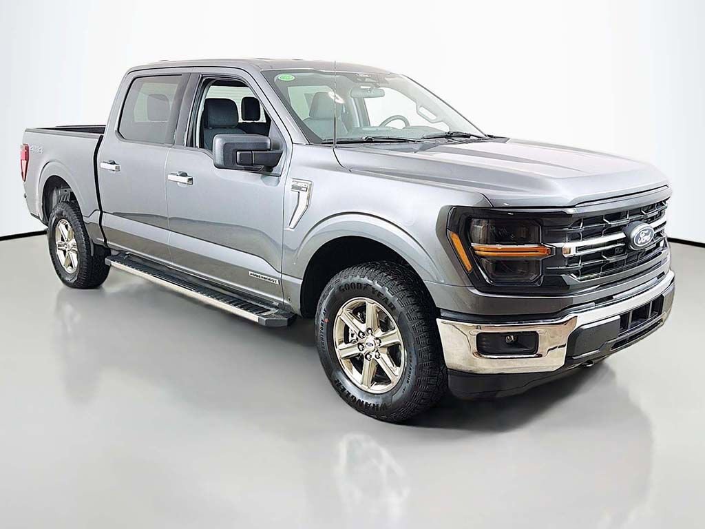 Used 2025 Ford F150 XLT w/ Equipment Group 301A Standard AWD/4WD image 2