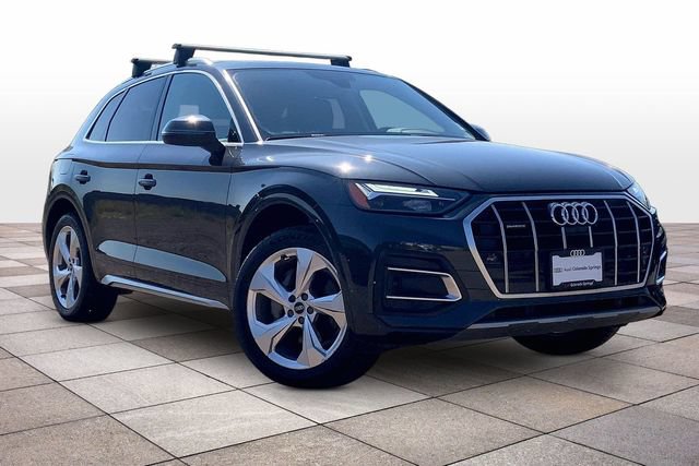 Used 2021 Audi Q5 2.0T Premium Plus w/ Premium Plus Package AWD/4WD image 2