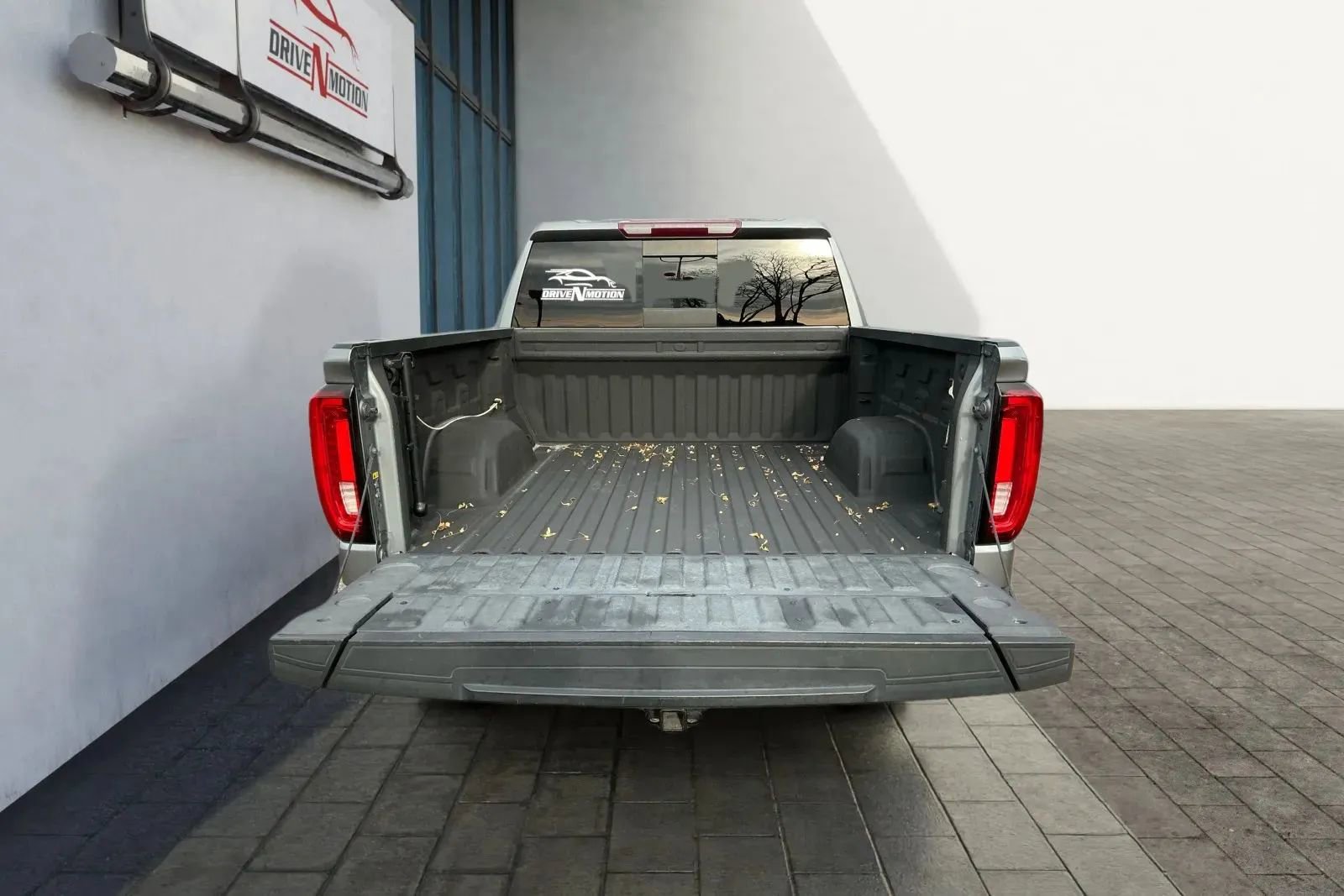 Used 2019 GMC Sierra 1500 SLT image 20