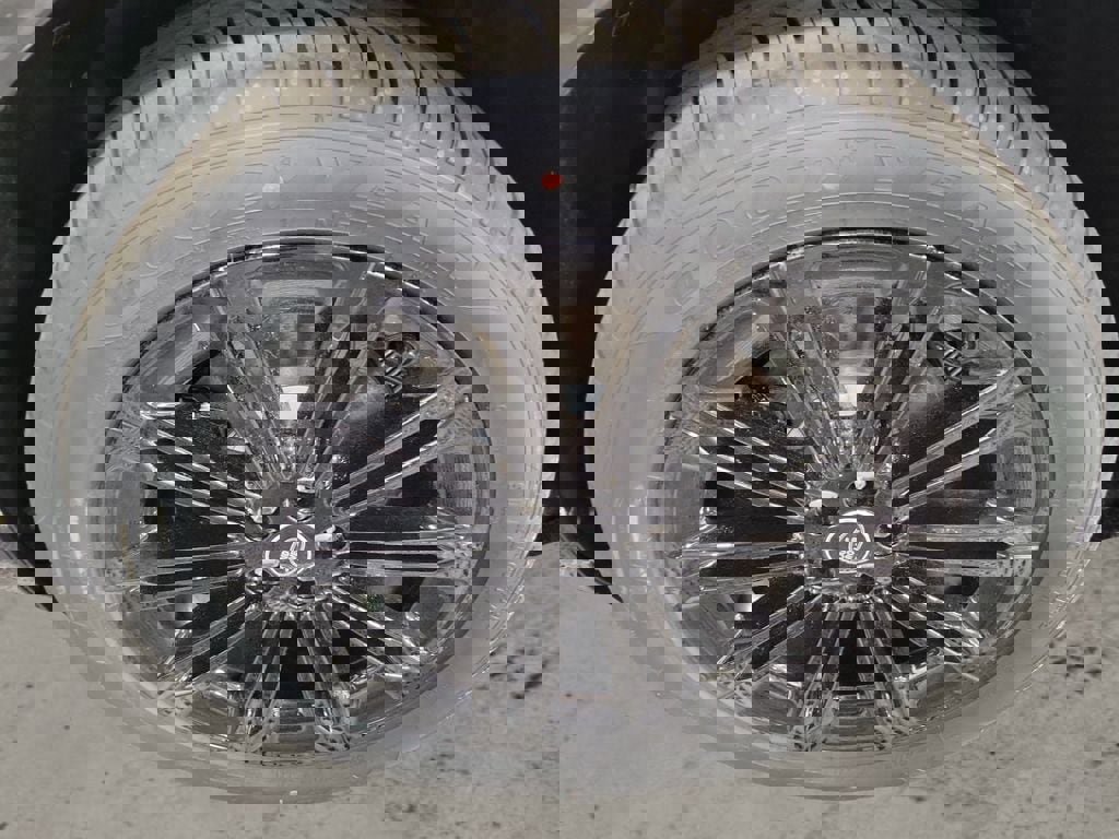 New 2026 Land Rover Range Rover Evoque Dynamic SE image 9