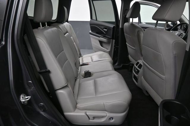 Used 2017 Honda Pilot EX-L image 10