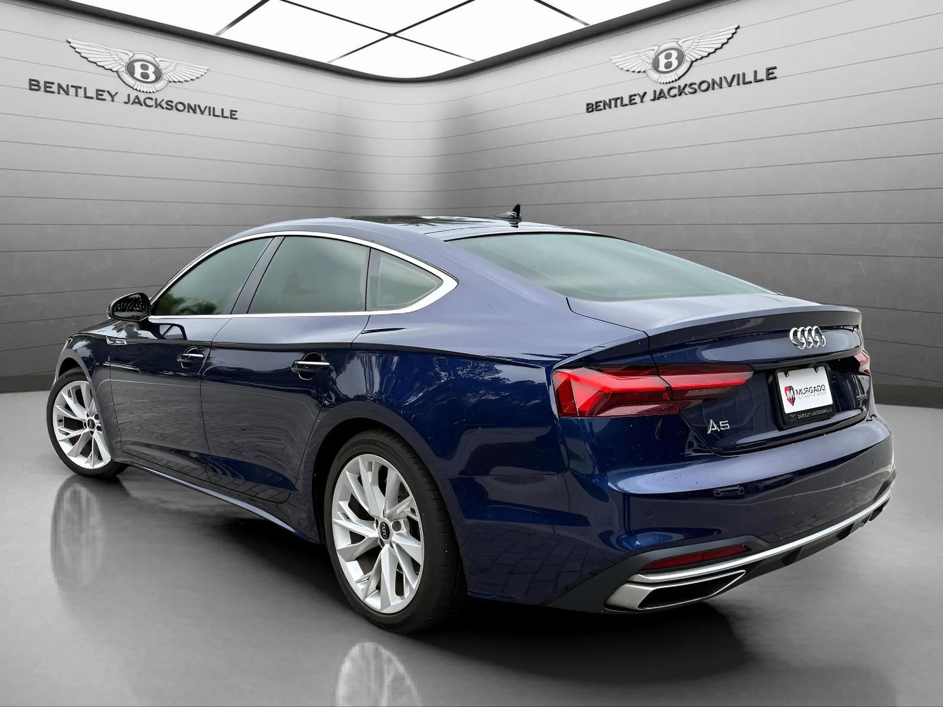 Used 2023 Audi A5 2.0T Premium w/ Convenience Package image 3