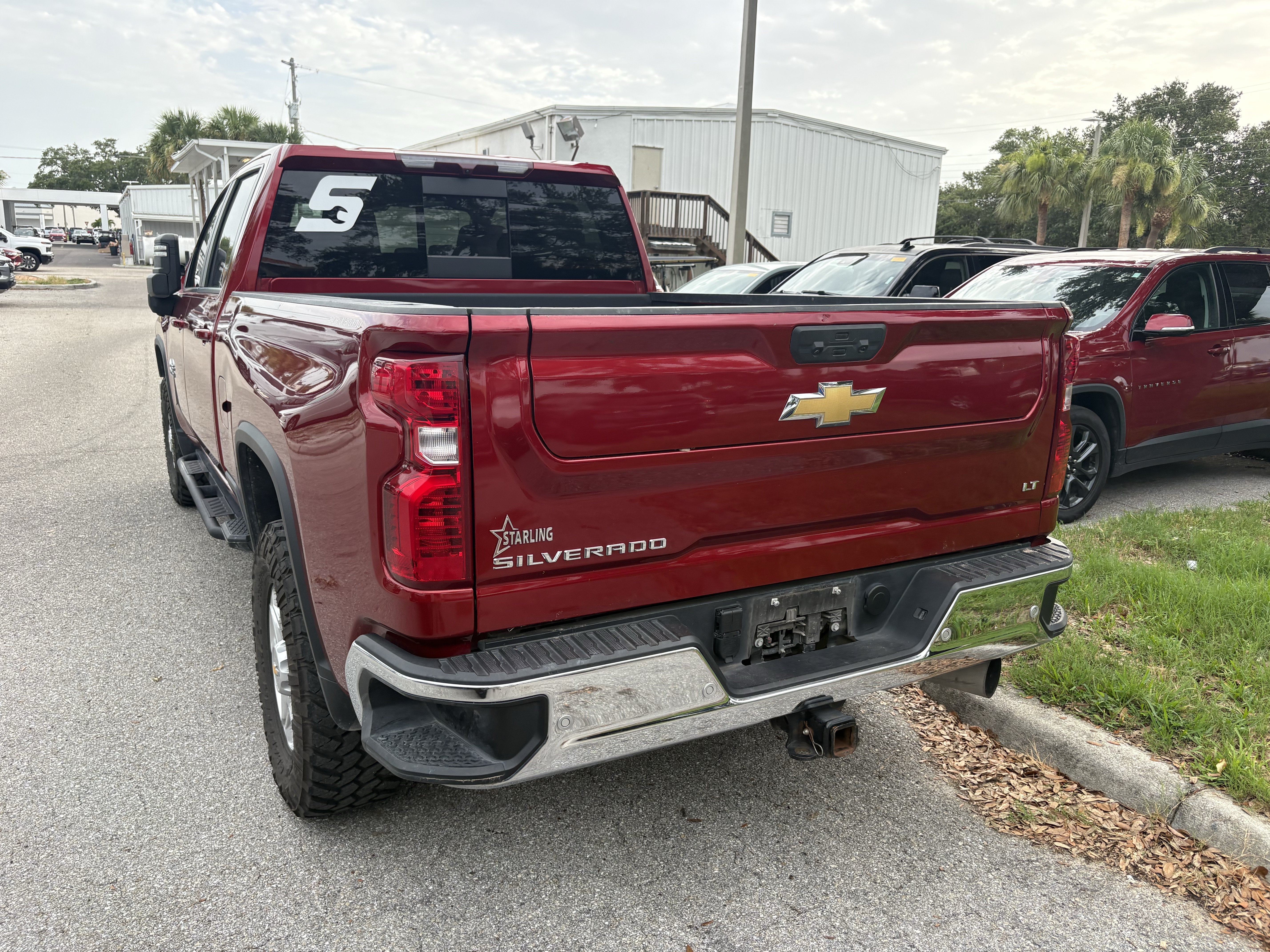 Used 2024 Chevrolet Silverado 2500 LT w/ Texas Edition AWD/4WD image 5