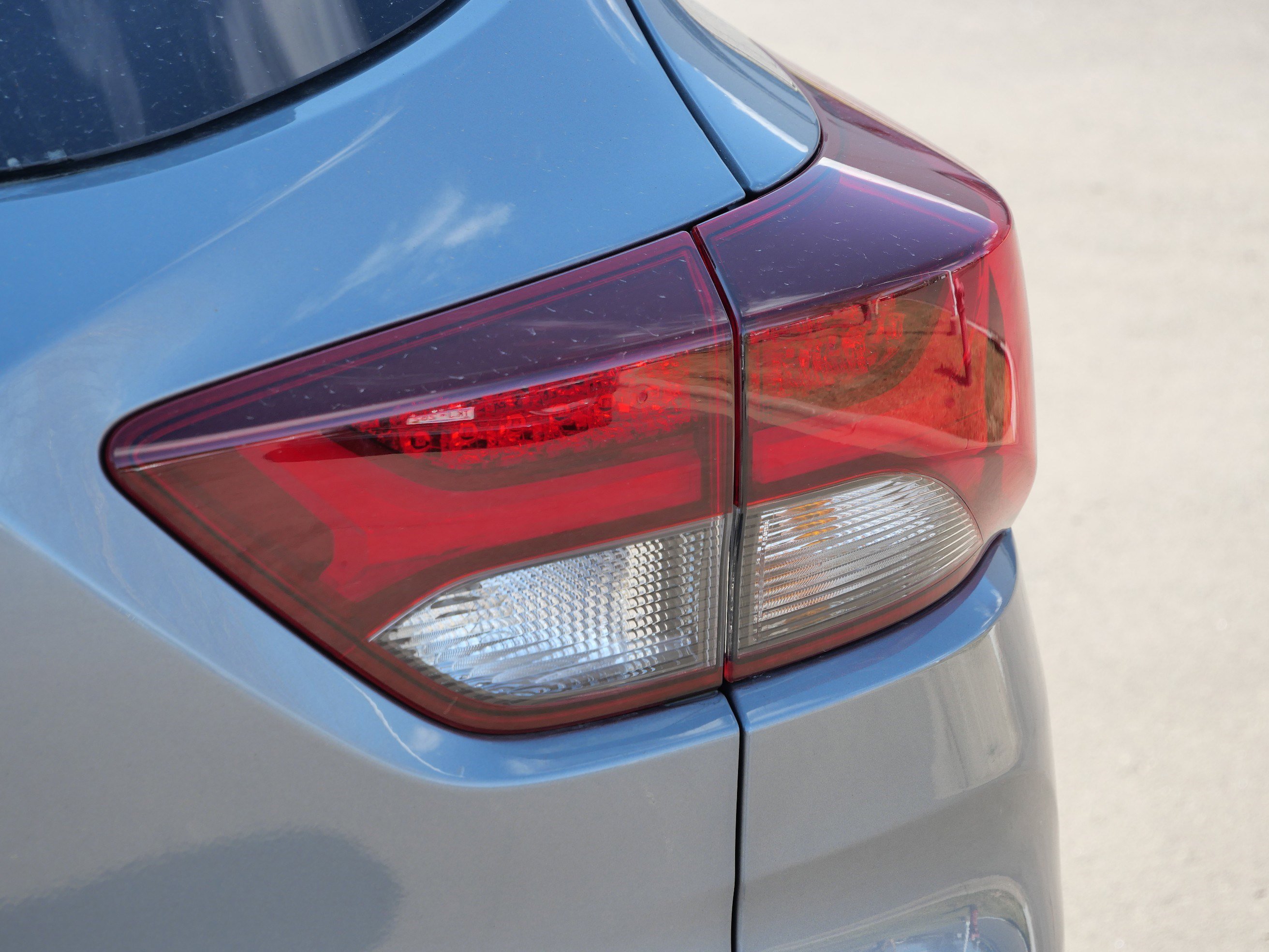 Used 2023 Chevrolet TrailBlazer RS w/ Convenience Package image 17