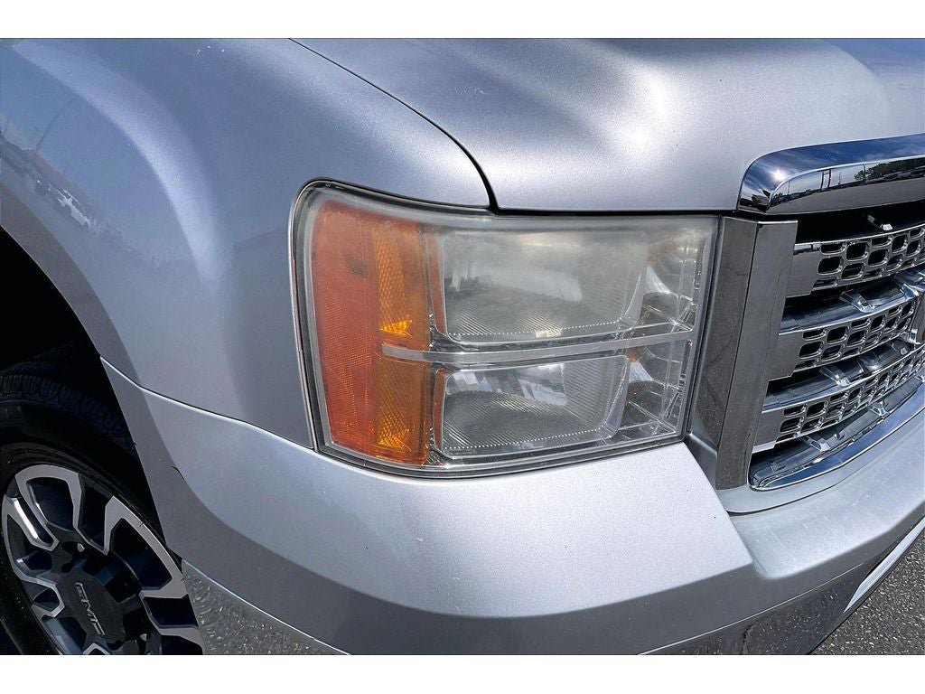 Used 2012 GMC Sierra 2500 SLE w/ SLE Preferred Package AWD/4WD image 28