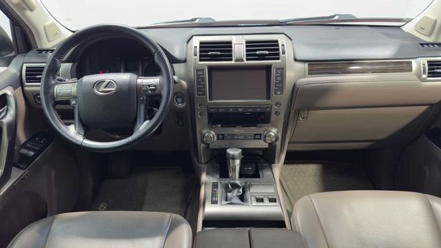Used 2016 Lexus GX 460 w/ Navigation Package AWD/4WD image 20