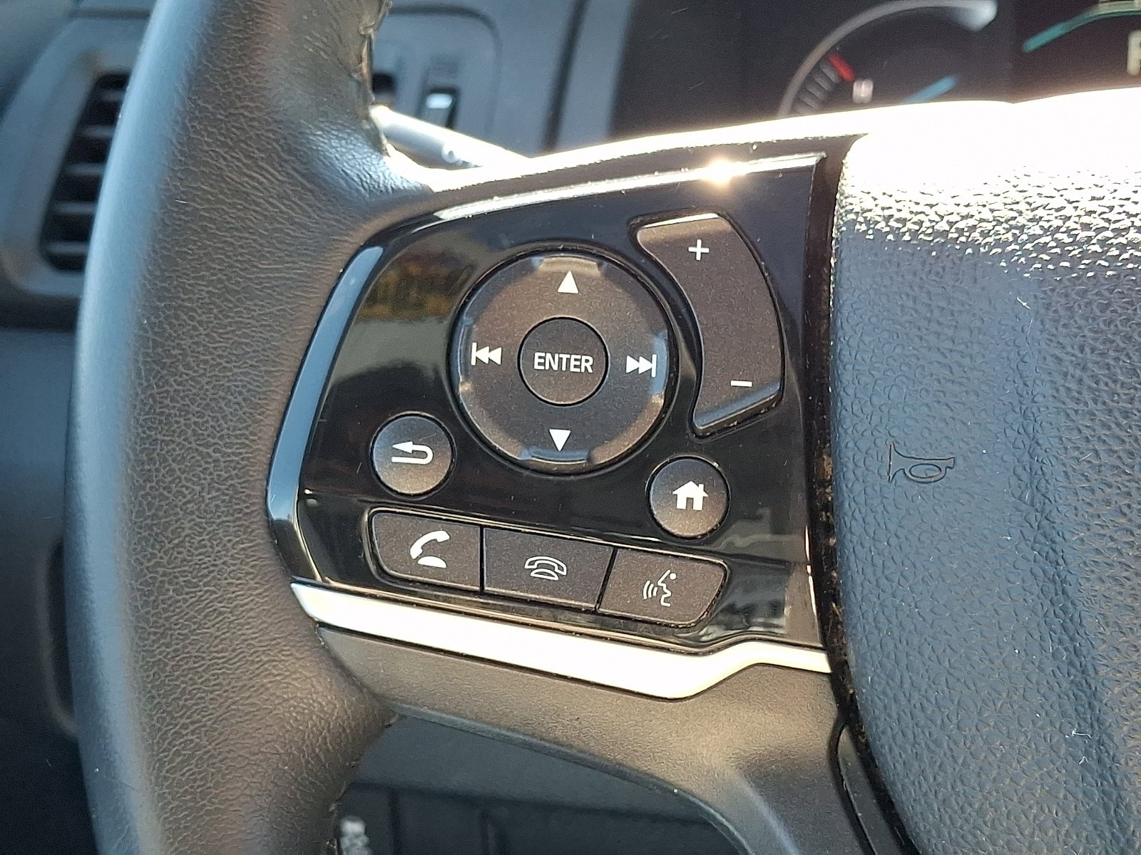 Used 2021 Honda Pilot Touring image 25