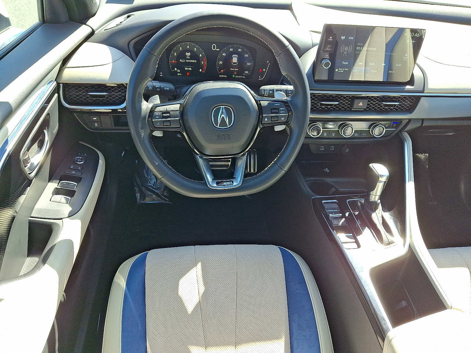 Certified 2025 Acura ADX A-Spec image 12