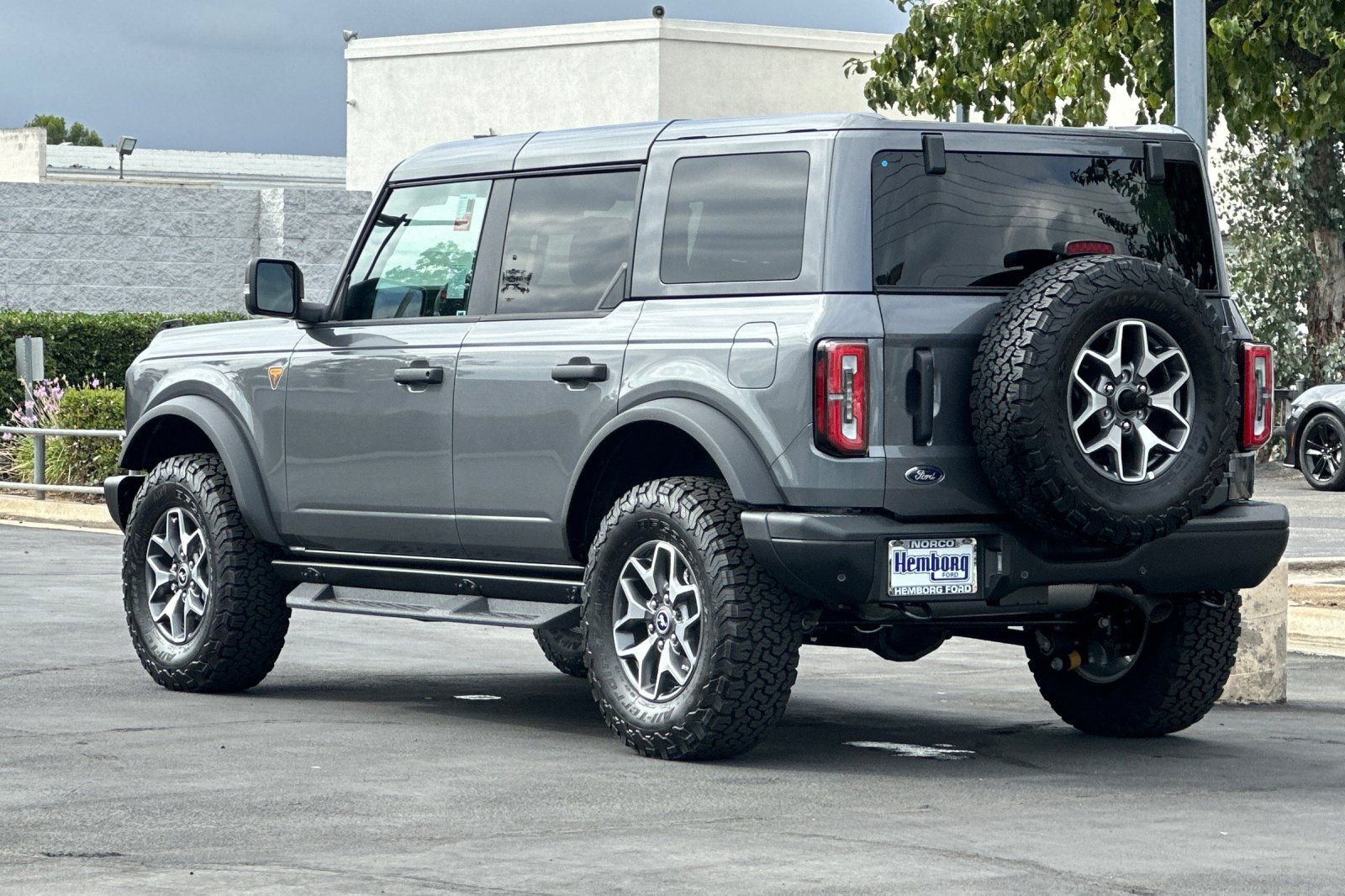 New 2025 Ford Bronco Badlands image 6