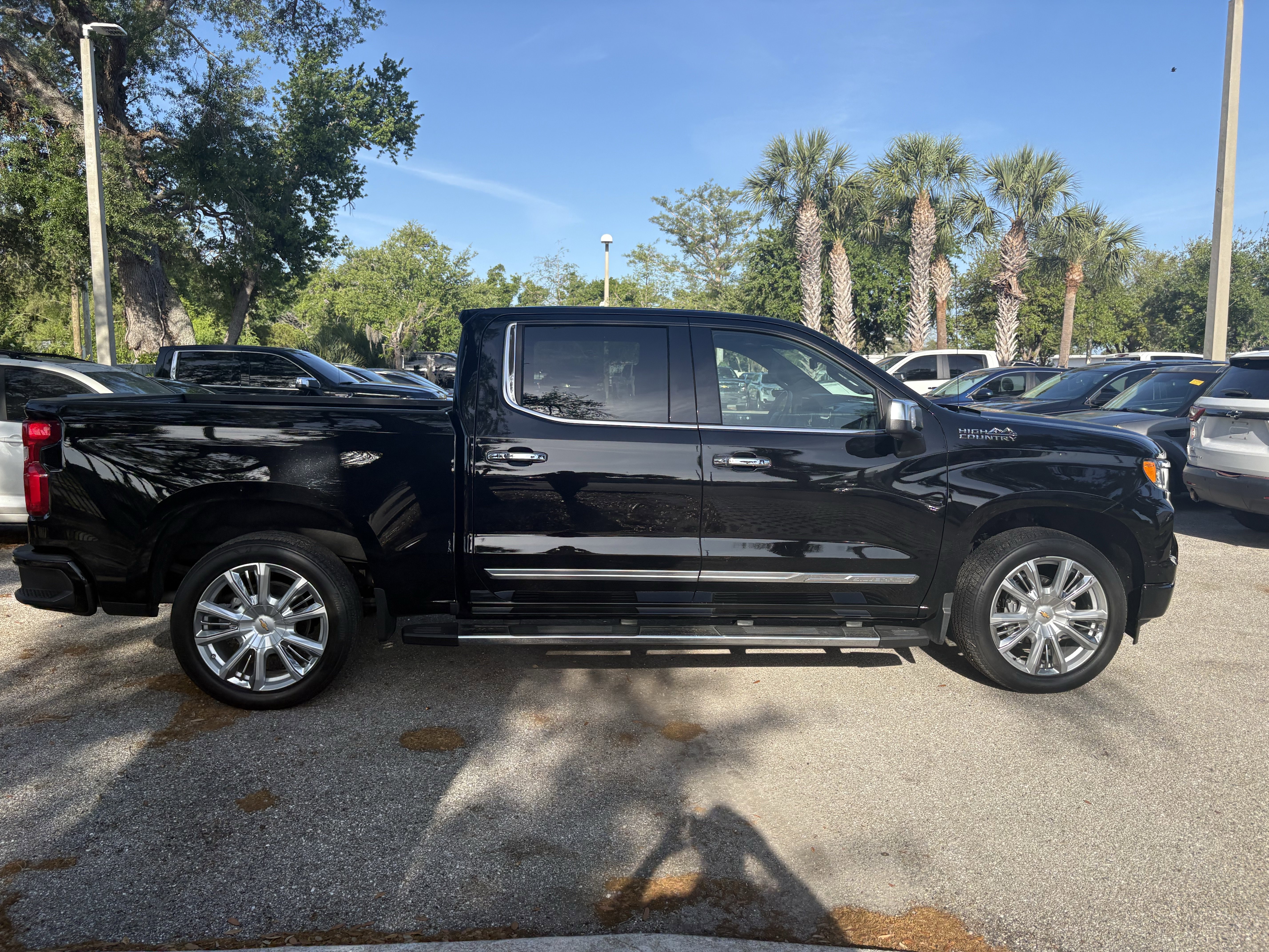 Certified 2024 Chevrolet Silverado 1500 High Country w/ High Country Premium Package image 8