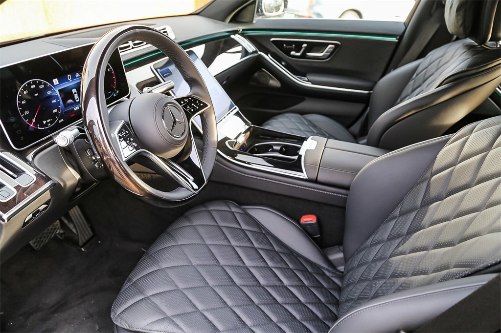 Used 2024 Mercedes-Benz S 580 4MATIC Sedan image 24