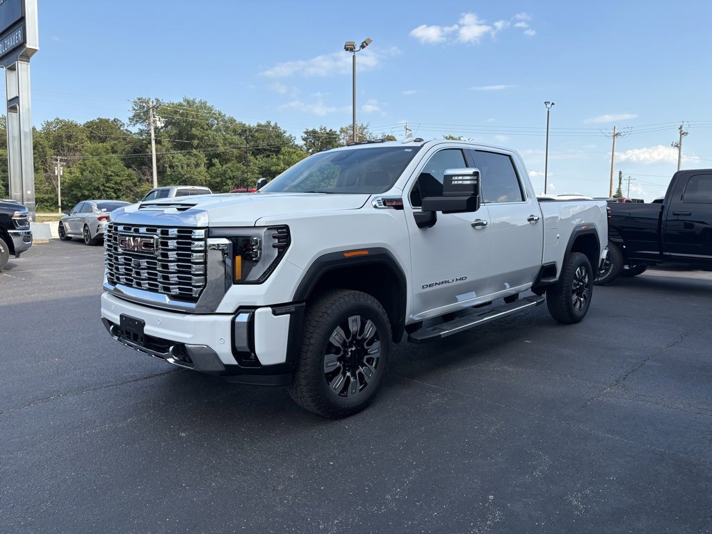 New 2025 GMC Sierra 2500 Denali w/ Max Trailering Package image 4