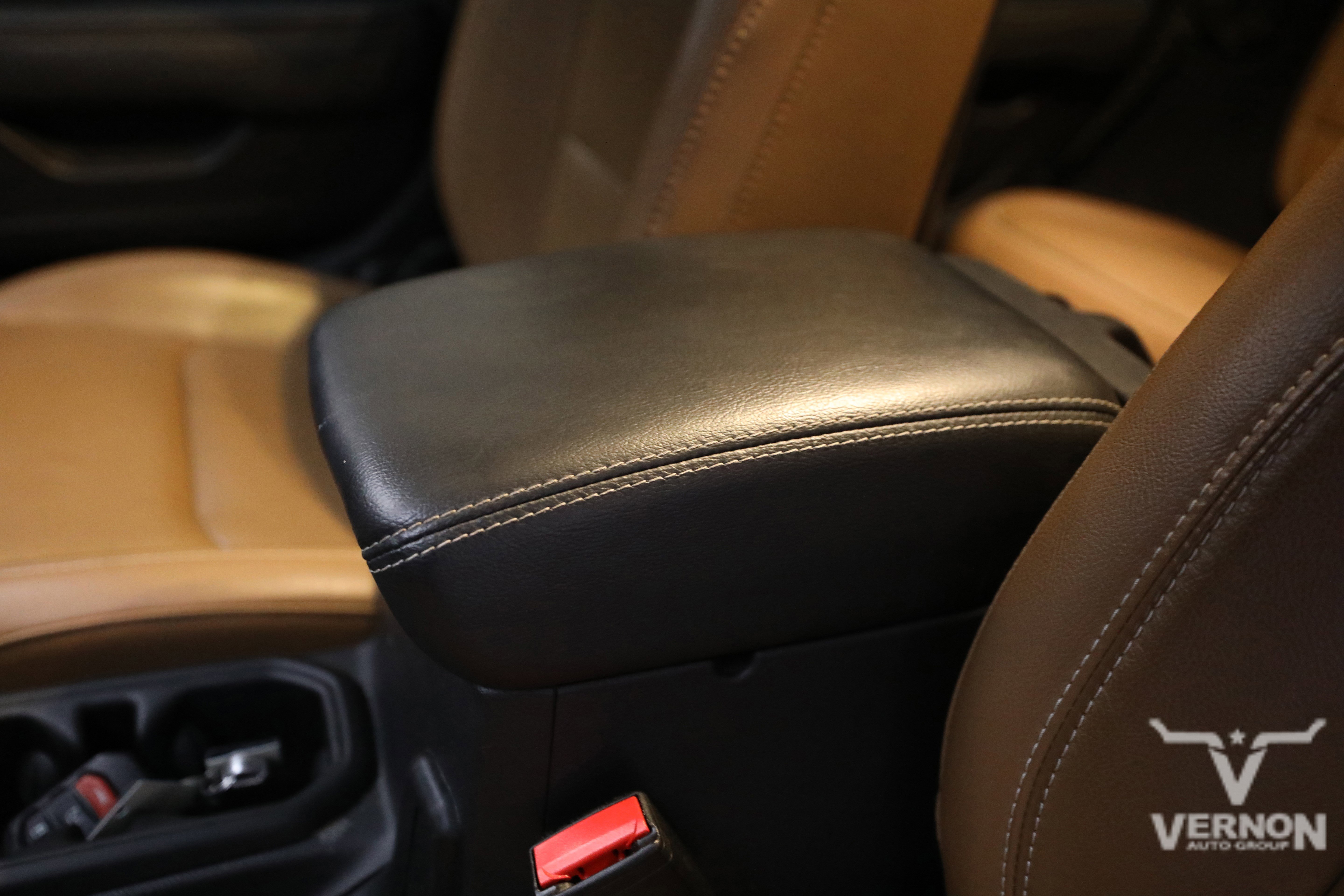 Used 2022 Jeep Wrangler Unlimited Rubicon w/ Xtreme Recon 35" Tire Package image 15