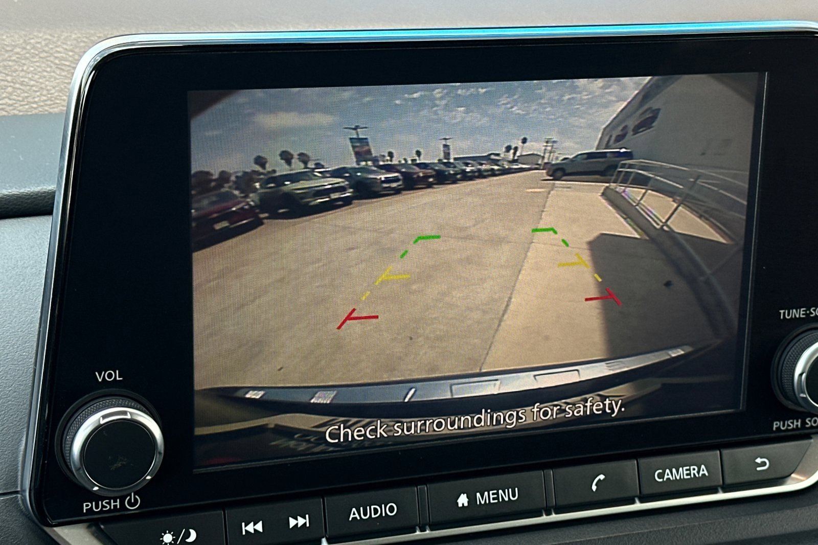 Used 2023 Nissan Rogue SV image 26