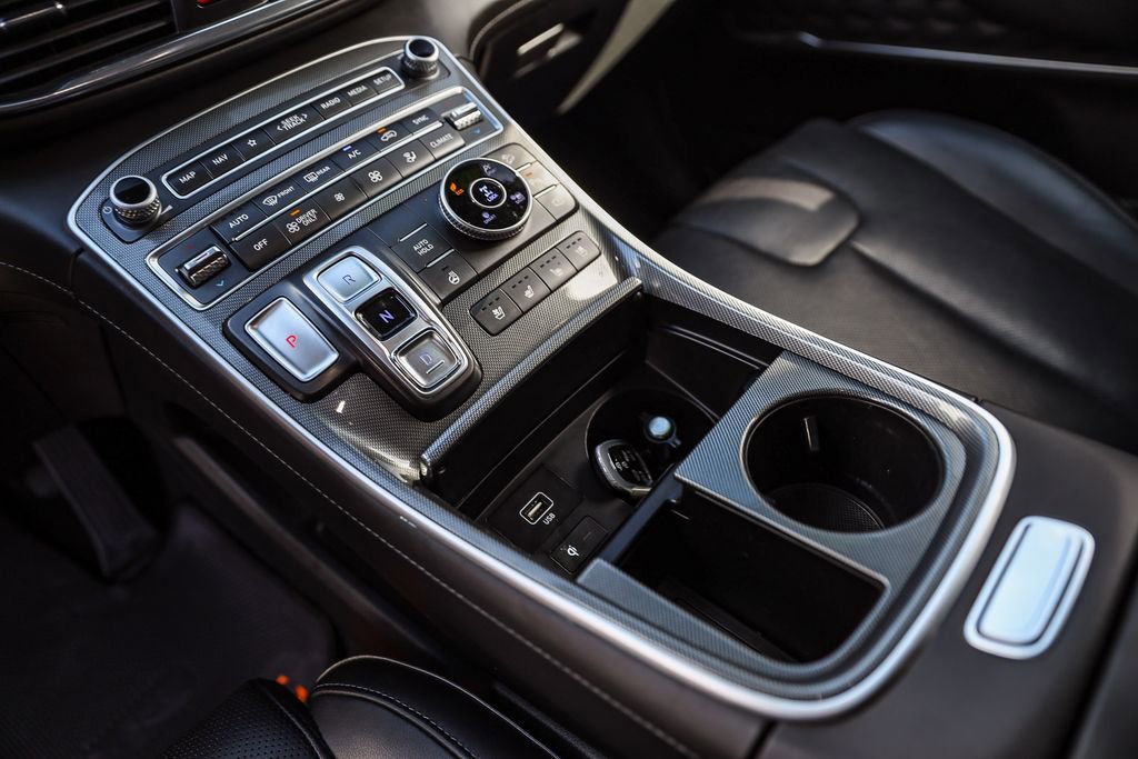 Used 2023 Hyundai Santa Fe Limited image 18